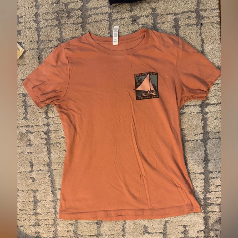 Foxy's B.V.I. Graphic Tee